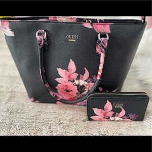 GUESS Bag & Wallet EUC